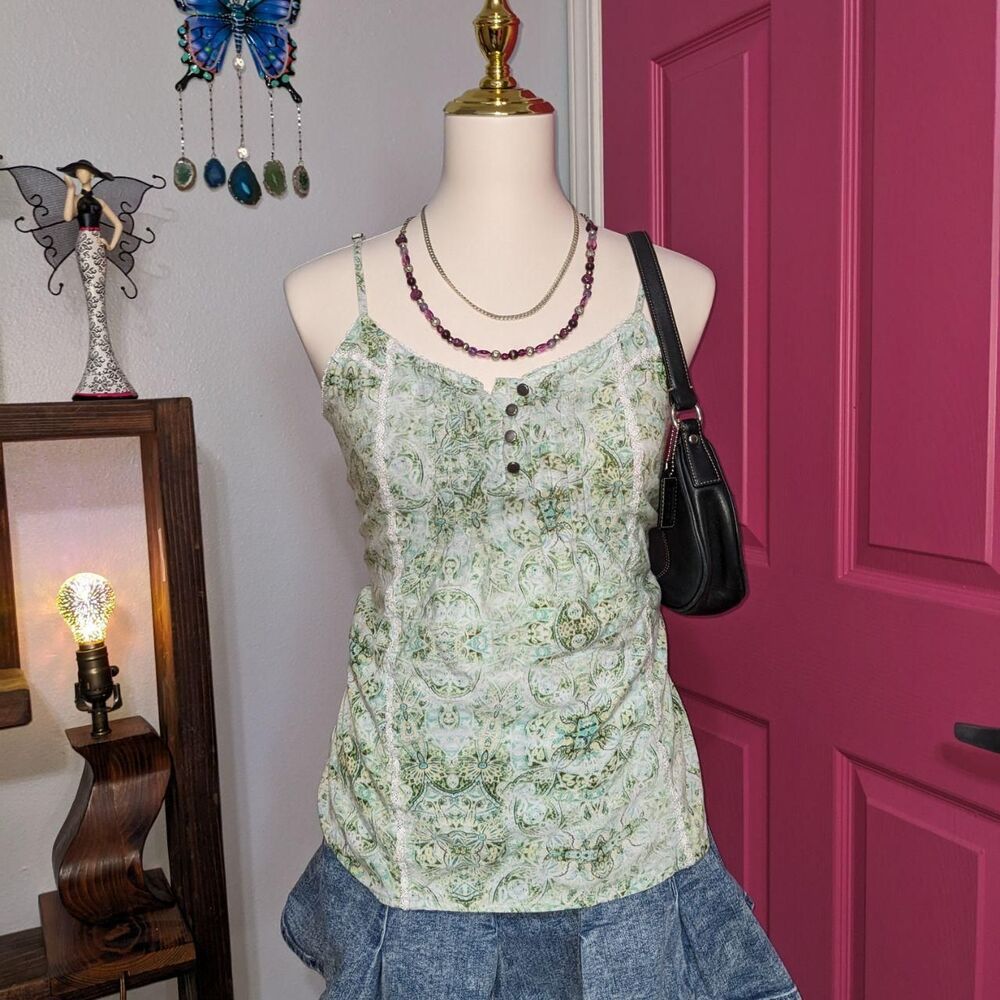 y2k Sonoma Green Lace Trim Cami Tank Medium (M)